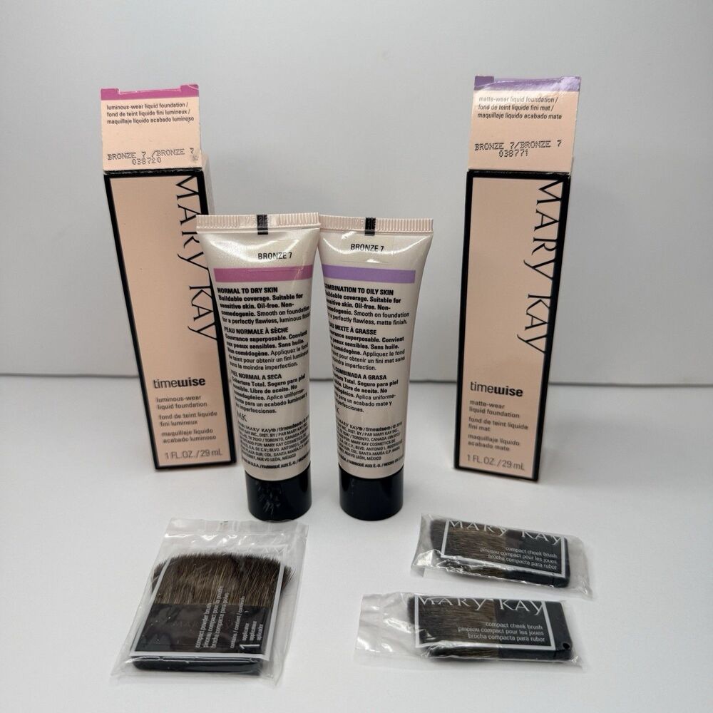 2-Mary Kay Bronze 7 Timewise Luminous 038720 & Matte 038771 Foundation MK Brush
